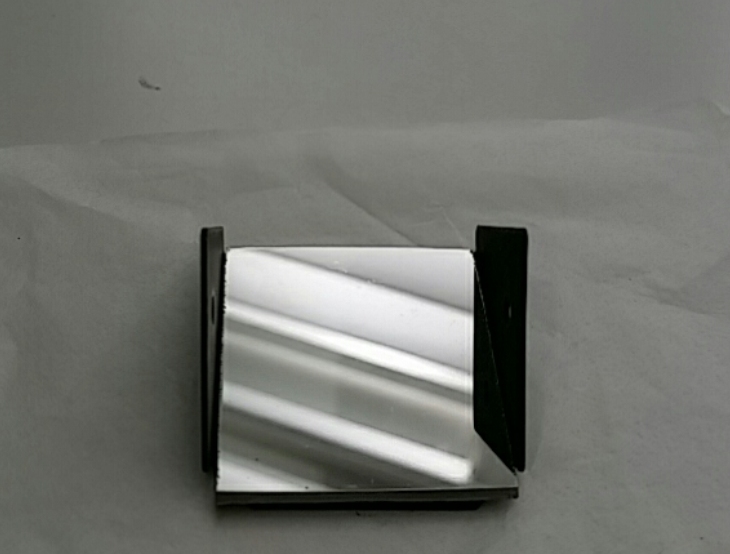 mirror on backplate 2.jpg