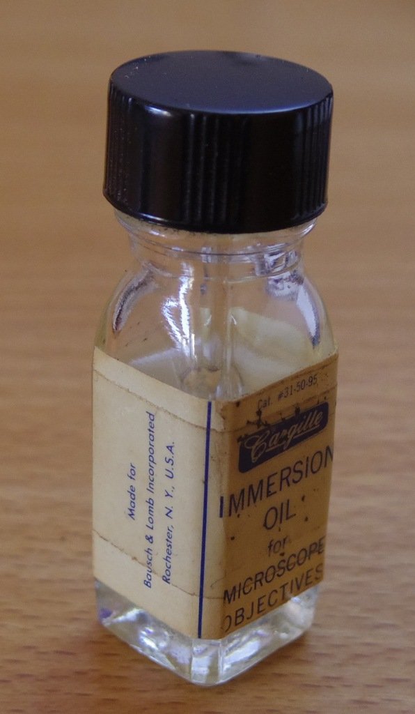 Immersion oil Cargill 1.jpg