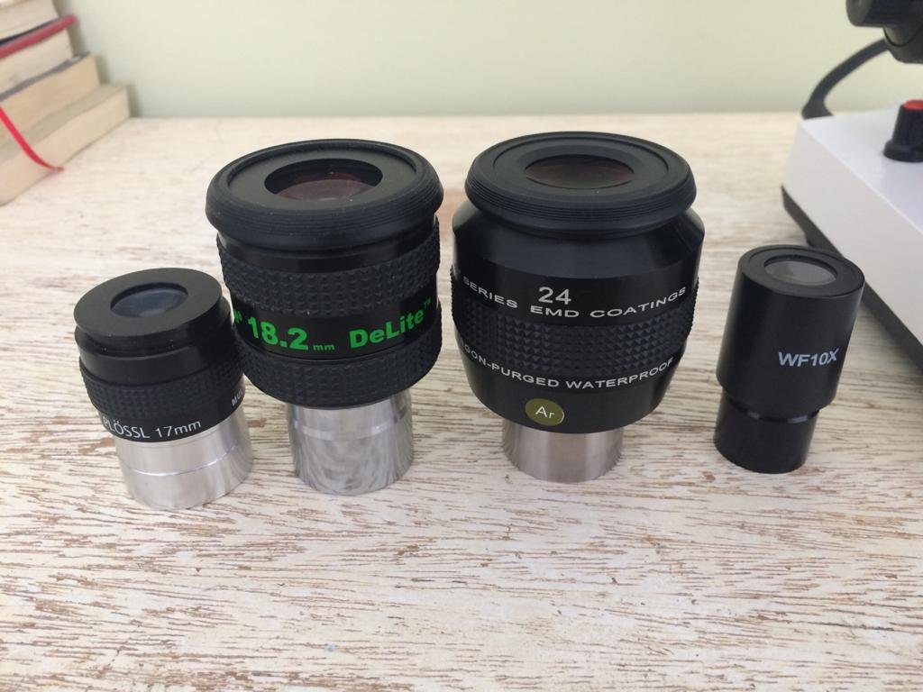 The eyepieces that I tried on the microscope