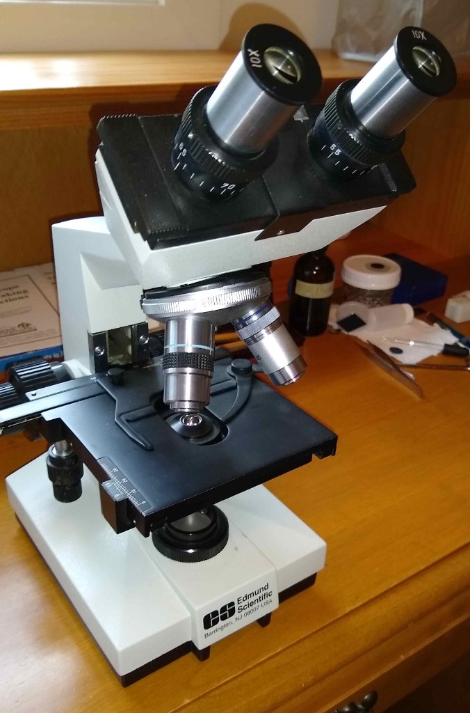 XSP-18B Microscope.jpg