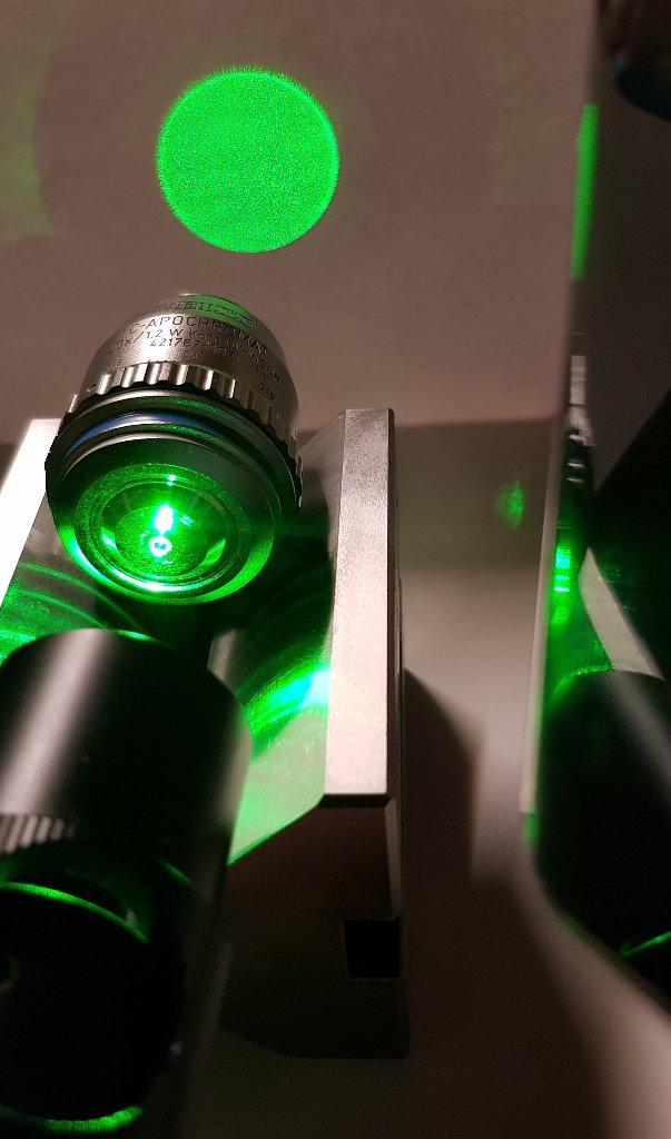 Zeiss laser propagation.jpg